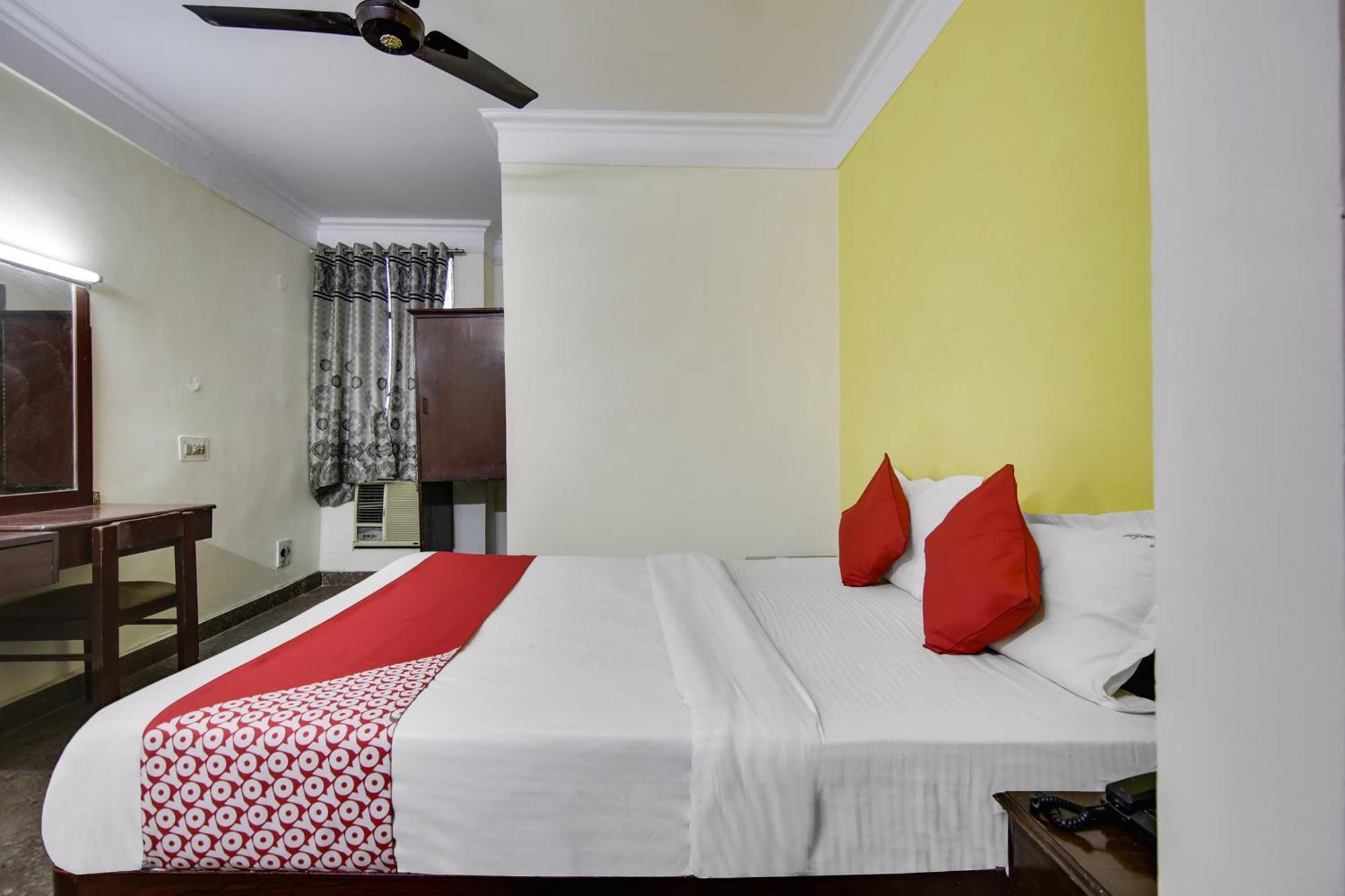 Hotel O Sunshine Palace Δελχί Εξωτερικό φωτογραφία