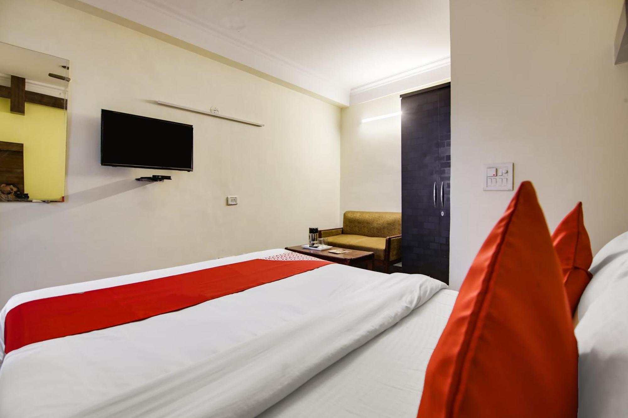 Hotel O Sunshine Palace Δελχί Εξωτερικό φωτογραφία